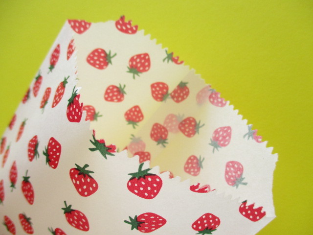 Photo: 10 pcs Kawaii Cute Strawberry Design Flat Paper  Bags Set *Size M